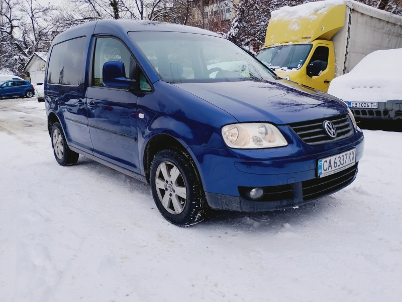 VW Caddy 1.9 tdi, снимка 3 - Автомобили и джипове - 49179115