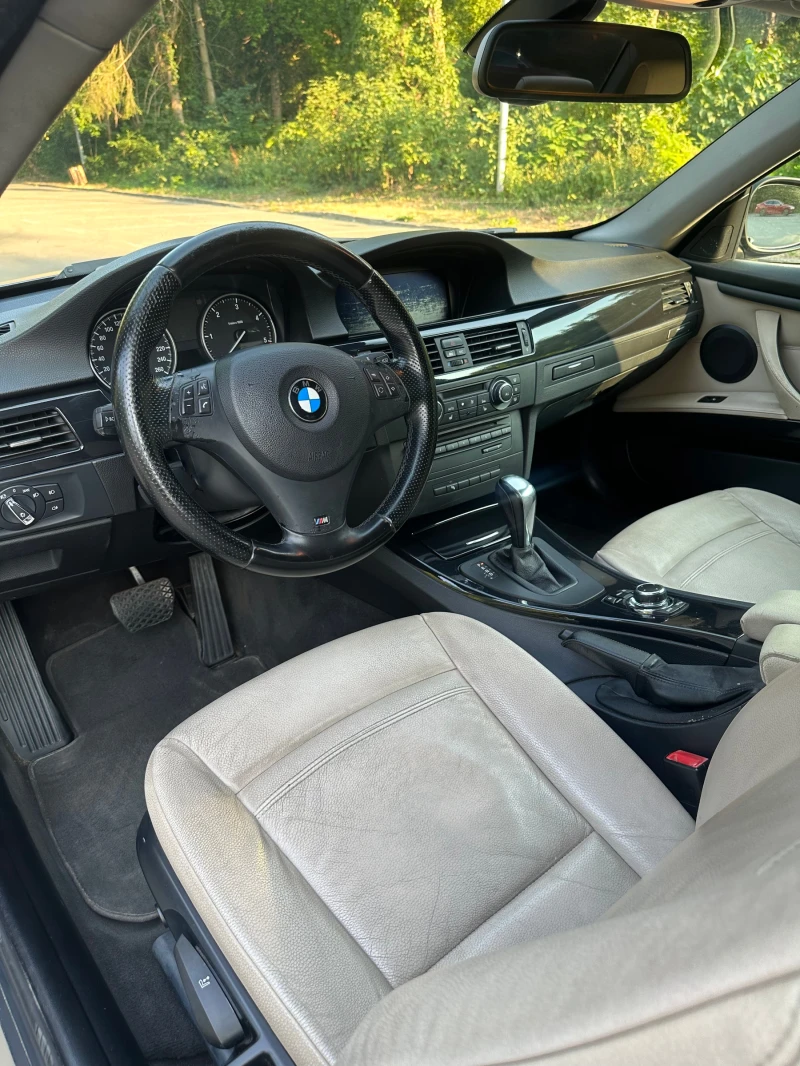 BMW 320, снимка 9 - Автомобили и джипове - 52032274