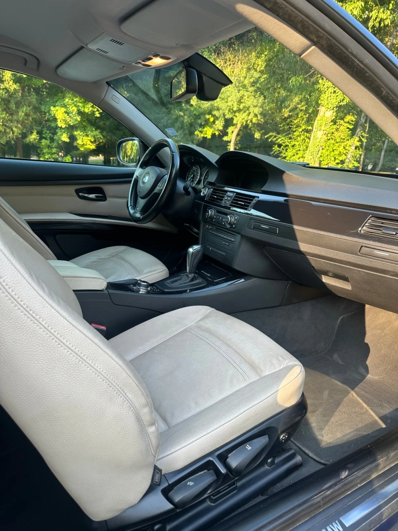 BMW 320, снимка 8 - Автомобили и джипове - 52032274