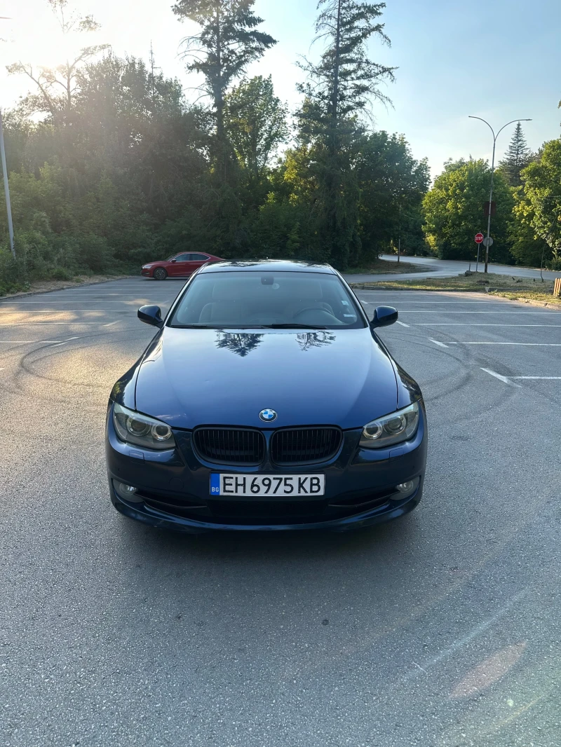 BMW 320, снимка 3 - Автомобили и джипове - 52032274