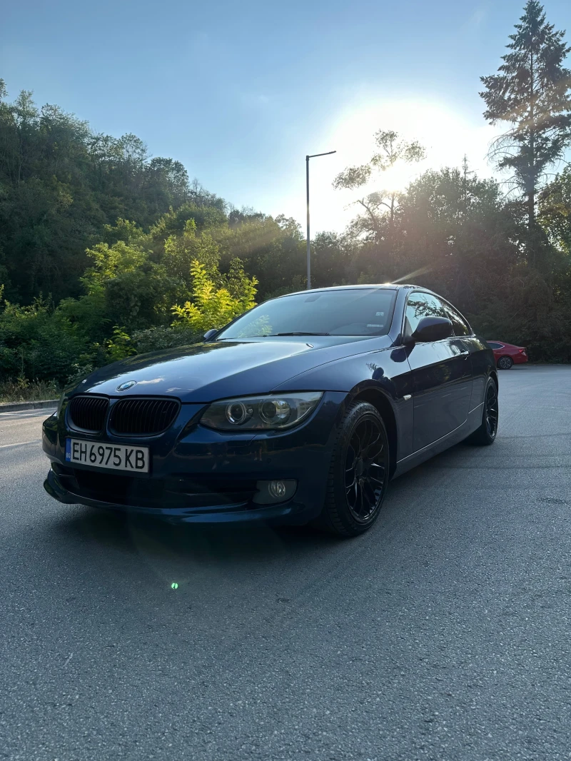 BMW 320, снимка 2 - Автомобили и джипове - 52032274