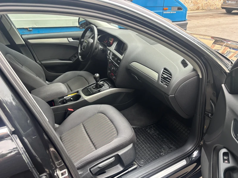 Audi A4 2.0TDI, снимка 12 - Автомобили и джипове - 52098223