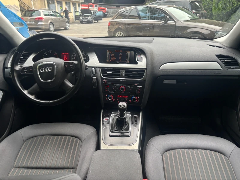 Audi A4 2.0TDI, снимка 11 - Автомобили и джипове - 52098223