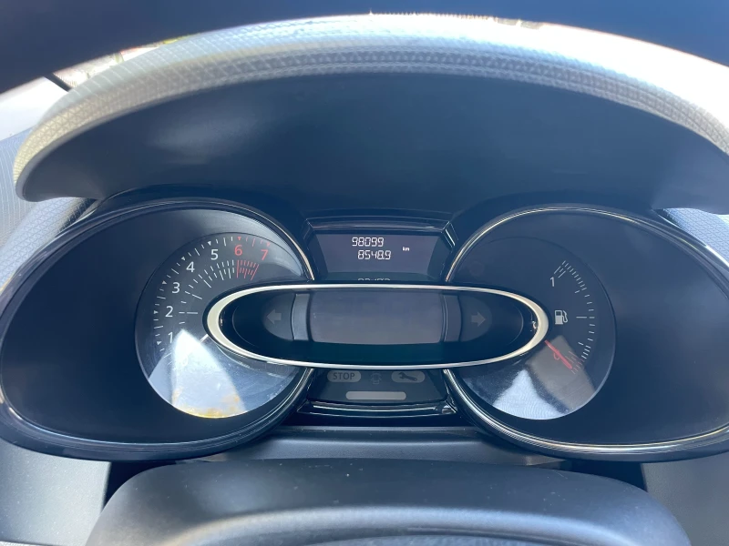 Renault Clio IV 1.2 73hp, снимка 8 - Автомобили и джипове - 52194626