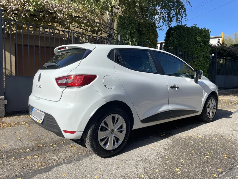 Renault Clio IV 1.2 73hp, снимка 5 - Автомобили и джипове - 52194626