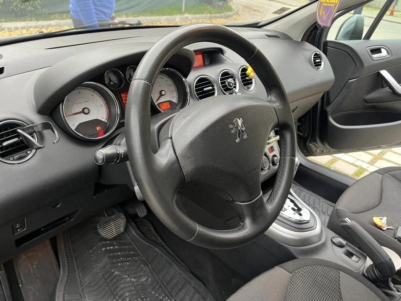Peugeot 308, снимка 11 - Автомобили и джипове - 52457532