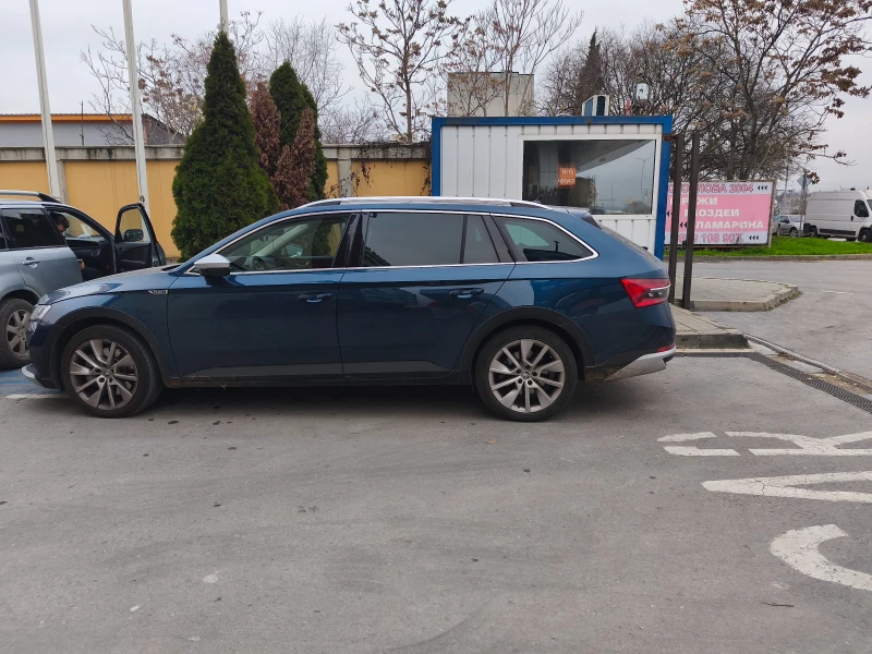 Skoda Superb Scout, снимка 2 - Автомобили и джипове - 52507300