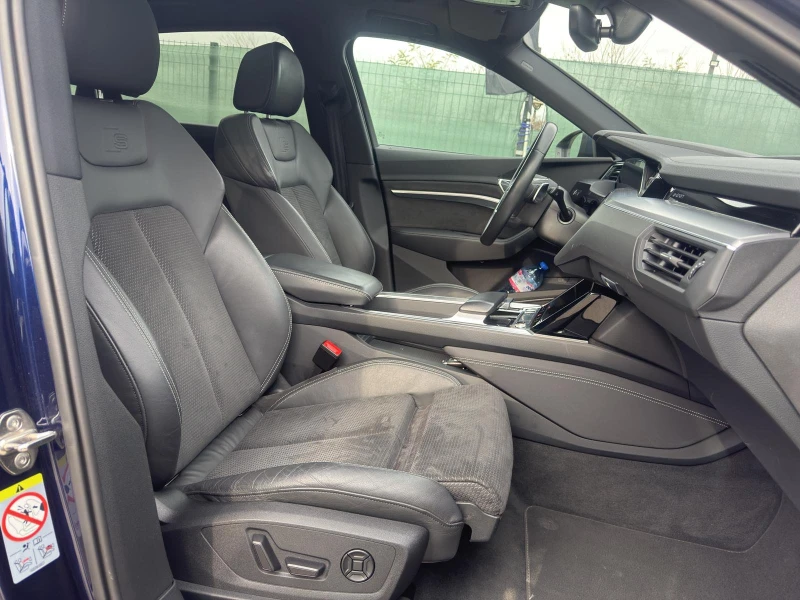 Audi E-Tron 50 QUATTRO/3XSLINE/FULL, снимка 10 - Автомобили и джипове - 52638752
