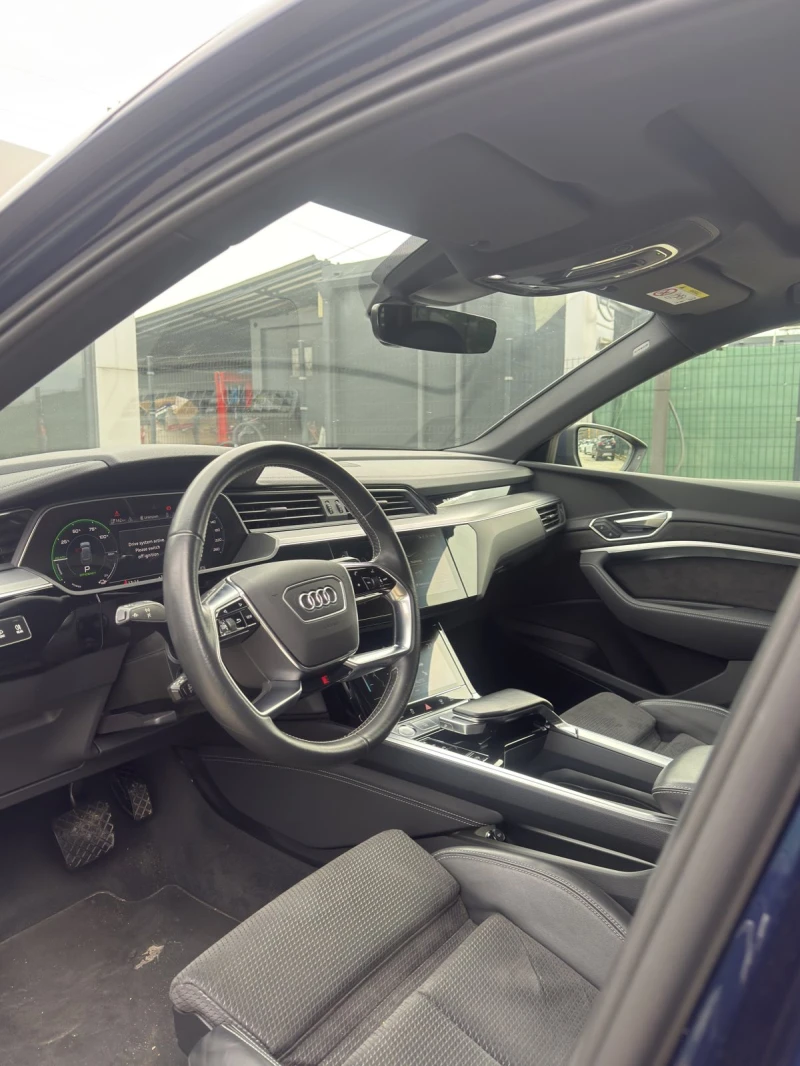 Audi E-Tron 50 QUATTRO/3XSLINE/FULL, снимка 9 - Автомобили и джипове - 52638752