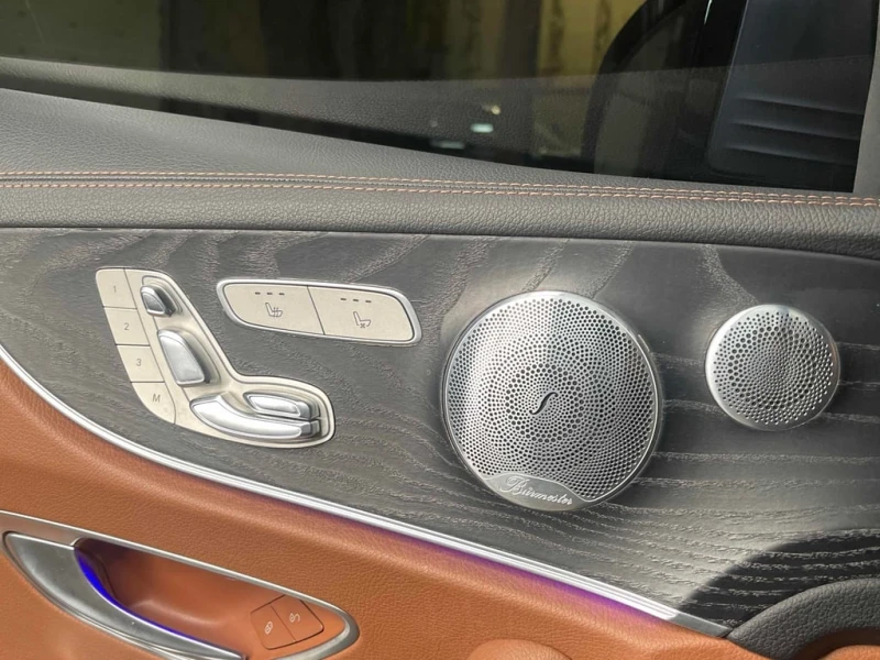 Mercedes-Benz E 450 * CARFAX * ЦЕНА ДО БГ, снимка 12 - Автомобили и джипове - 53059801