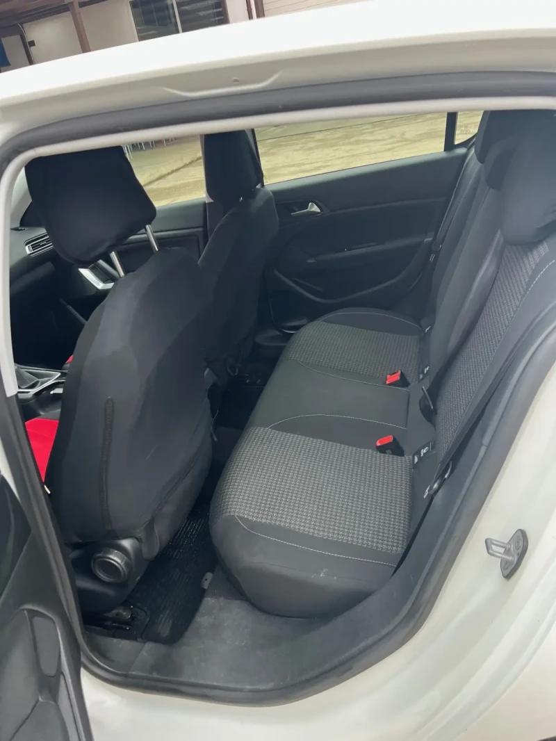 Peugeot 308 1.5 e-HDi 102, снимка 6 - Автомобили и джипове - 53417699