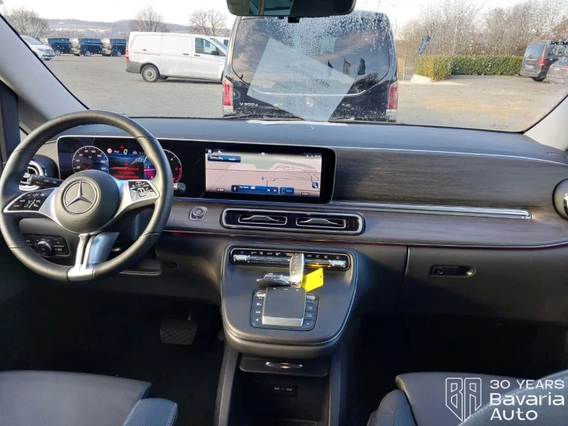 Mercedes-Benz V 300 d Extralang 4Matic Avantgarde, снимка 10 - Автомобили и джипове - 53582975
