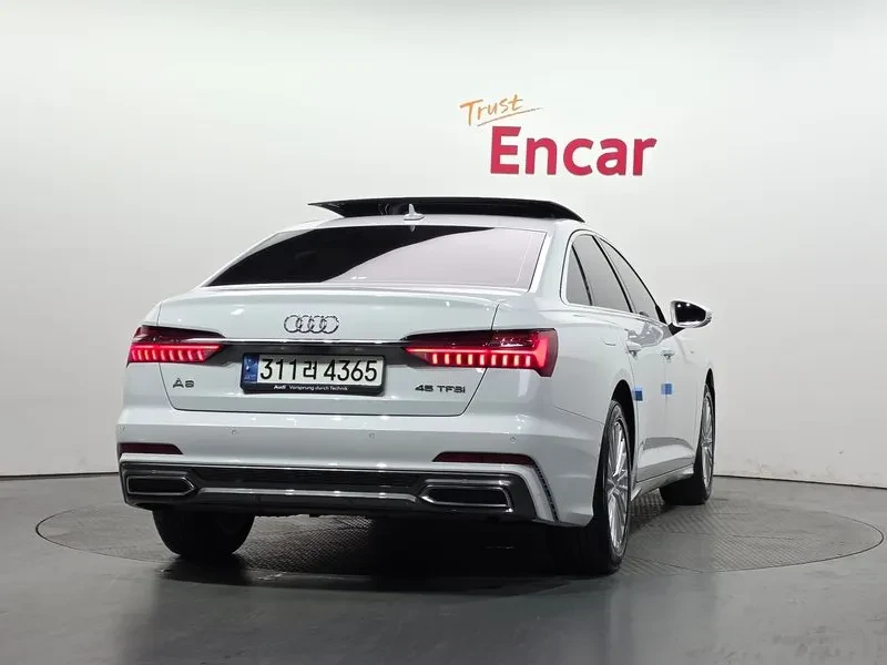Audi A6 (C8) 45 Tfsi Premium, снимка 4 - Автомобили и джипове - 54976959
