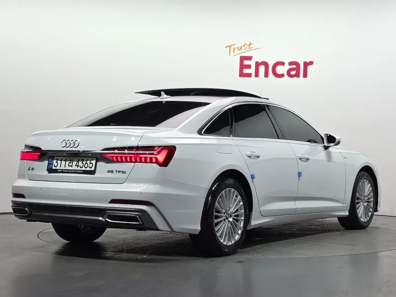 Audi A6 (C8) 45 Tfsi Premium, снимка 2 - Автомобили и джипове - 54976959