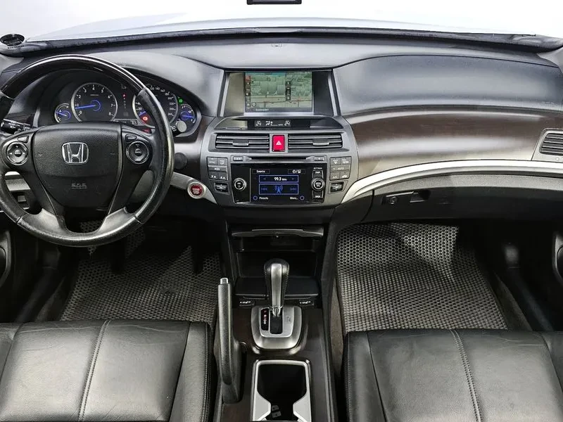 Honda Accord CROSSTOUR 3.5, снимка 7 - Автомобили и джипове - 55715337