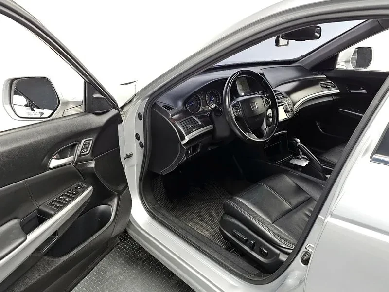 Honda Accord CROSSTOUR 3.5, снимка 10 - Автомобили и джипове - 55715337