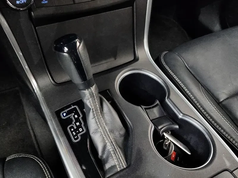 Toyota Camry 2.5 XLE | Mobile.bg � ����������� 9