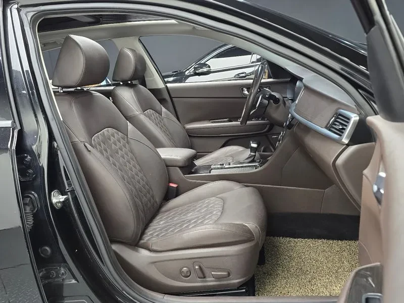Kia K5 1.6 Turbo Noblesse Special, снимка 11 - Автомобили и джипове - 55847468