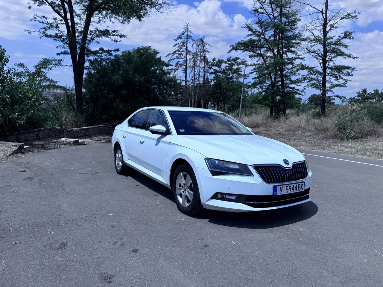 Skoda Superb 2.0 190кс * 4х4* DSG* NAVI* , снимка 1