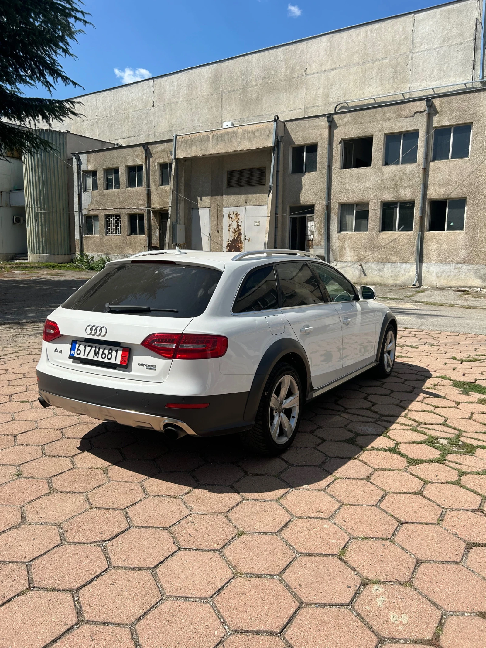 Audi A4 Allroad 2.0 TFSI - изображение 4