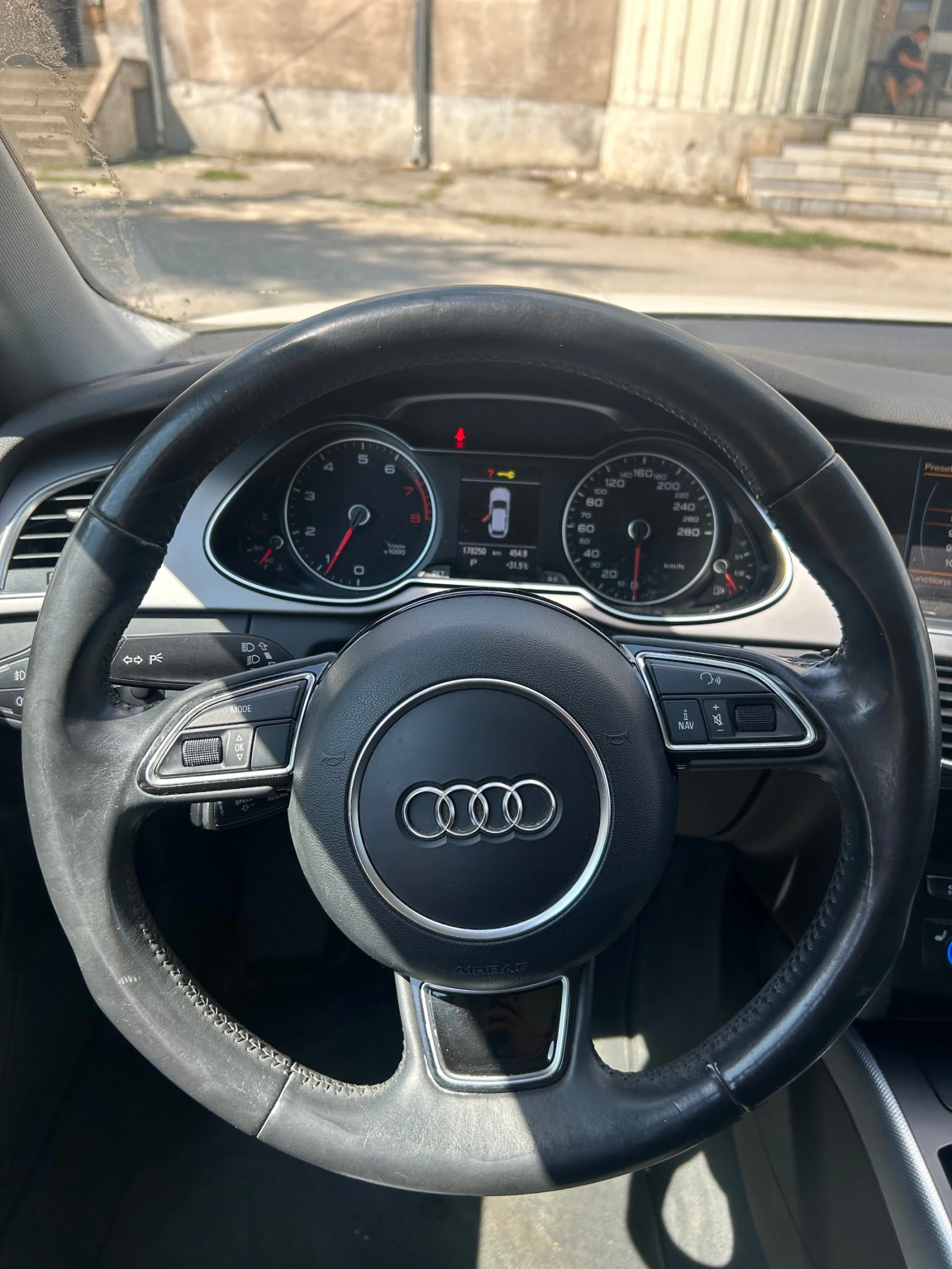 Audi A4 Allroad 2.0 TFSI - изображение 8