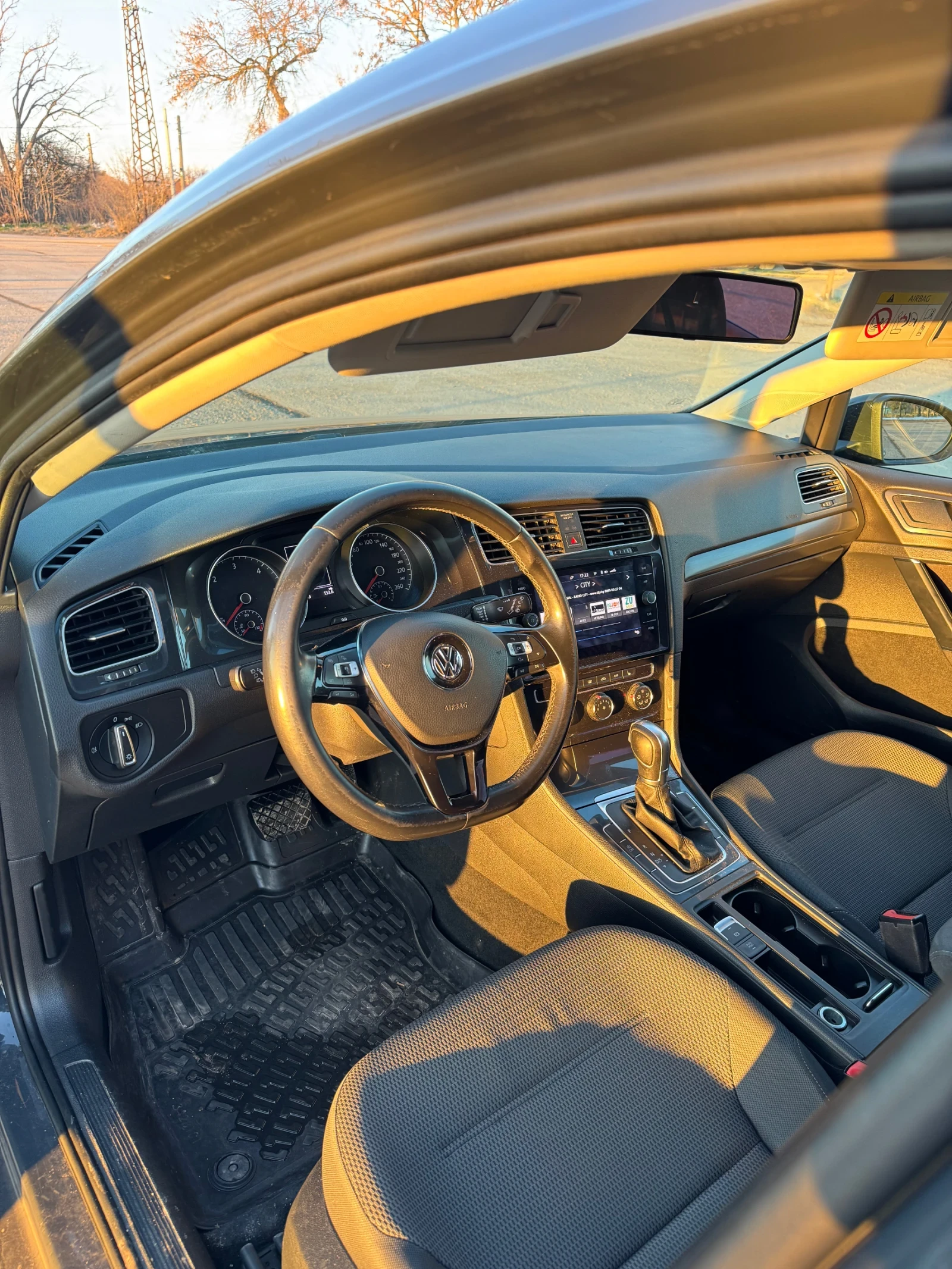 VW Golf VW GOLF 2.0TDI DSG - изображение 6
