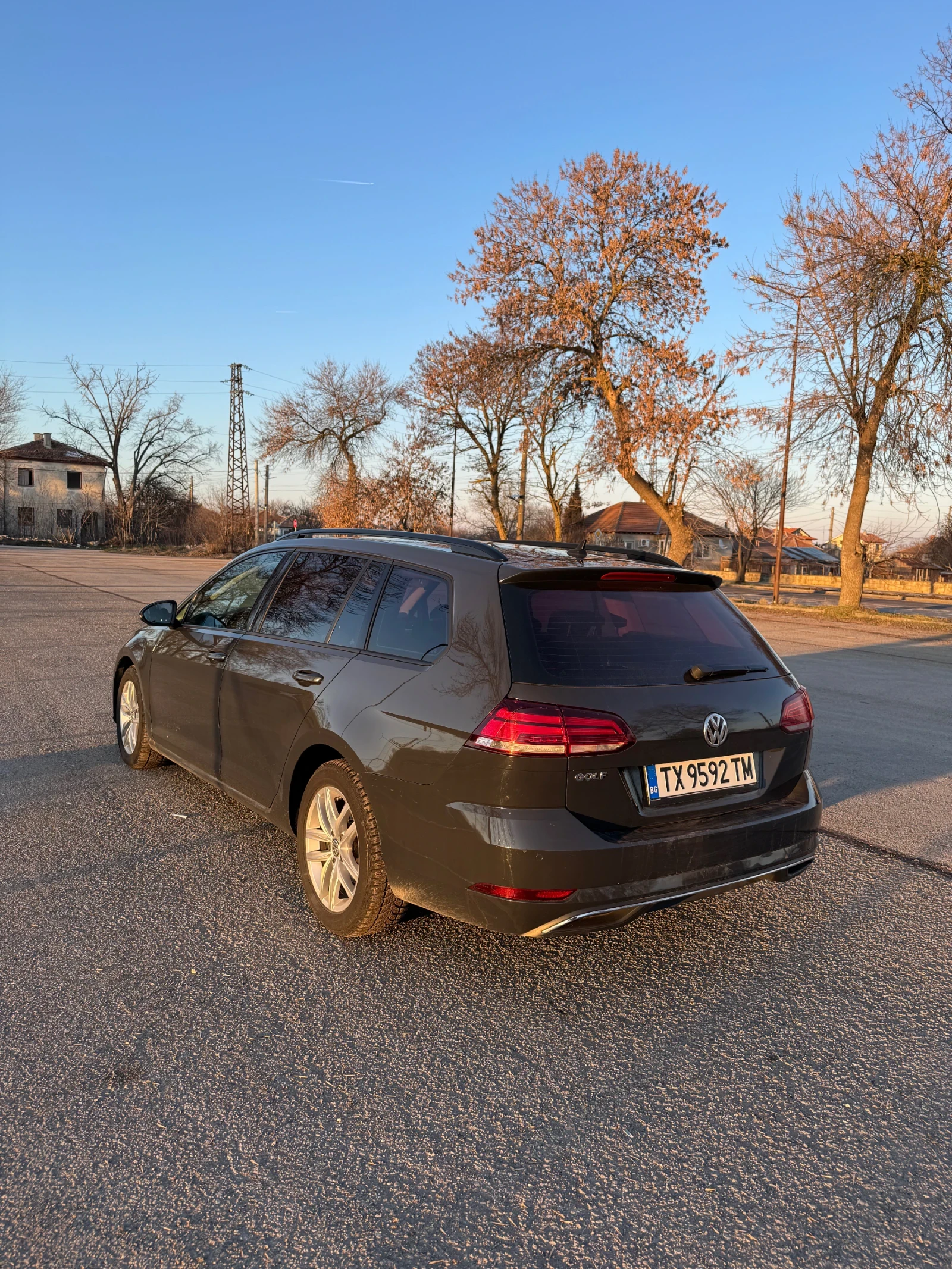VW Golf VW GOLF 2.0TDI DSG - изображение 3