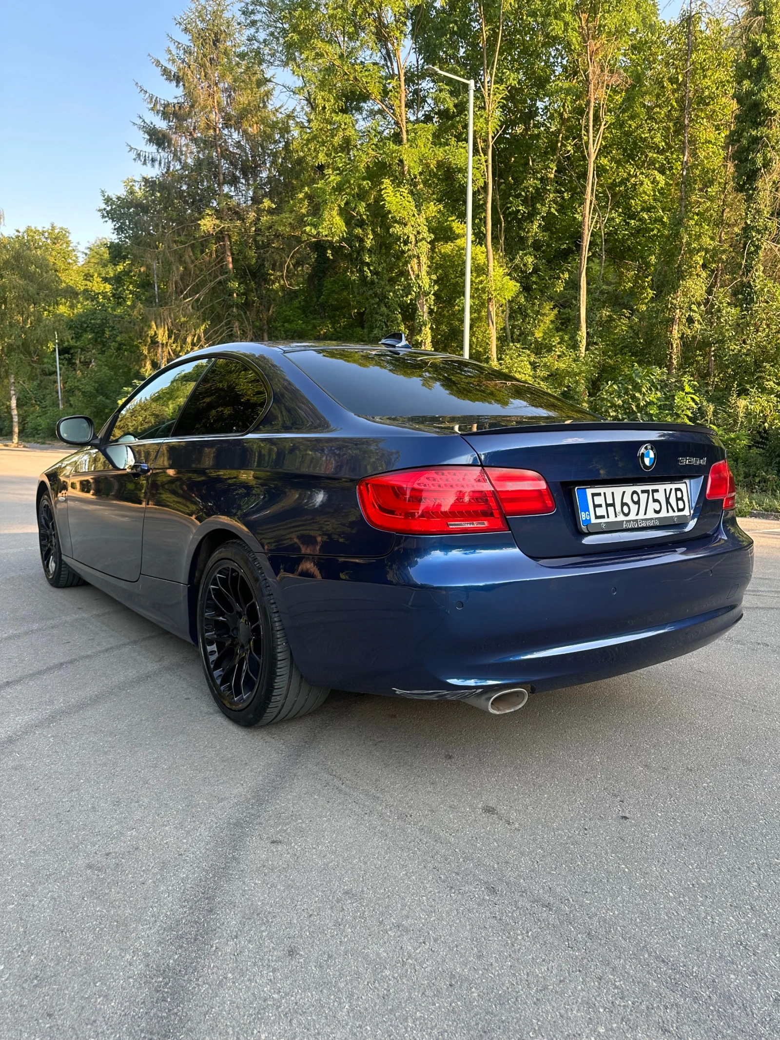 BMW 320  - изображение 7