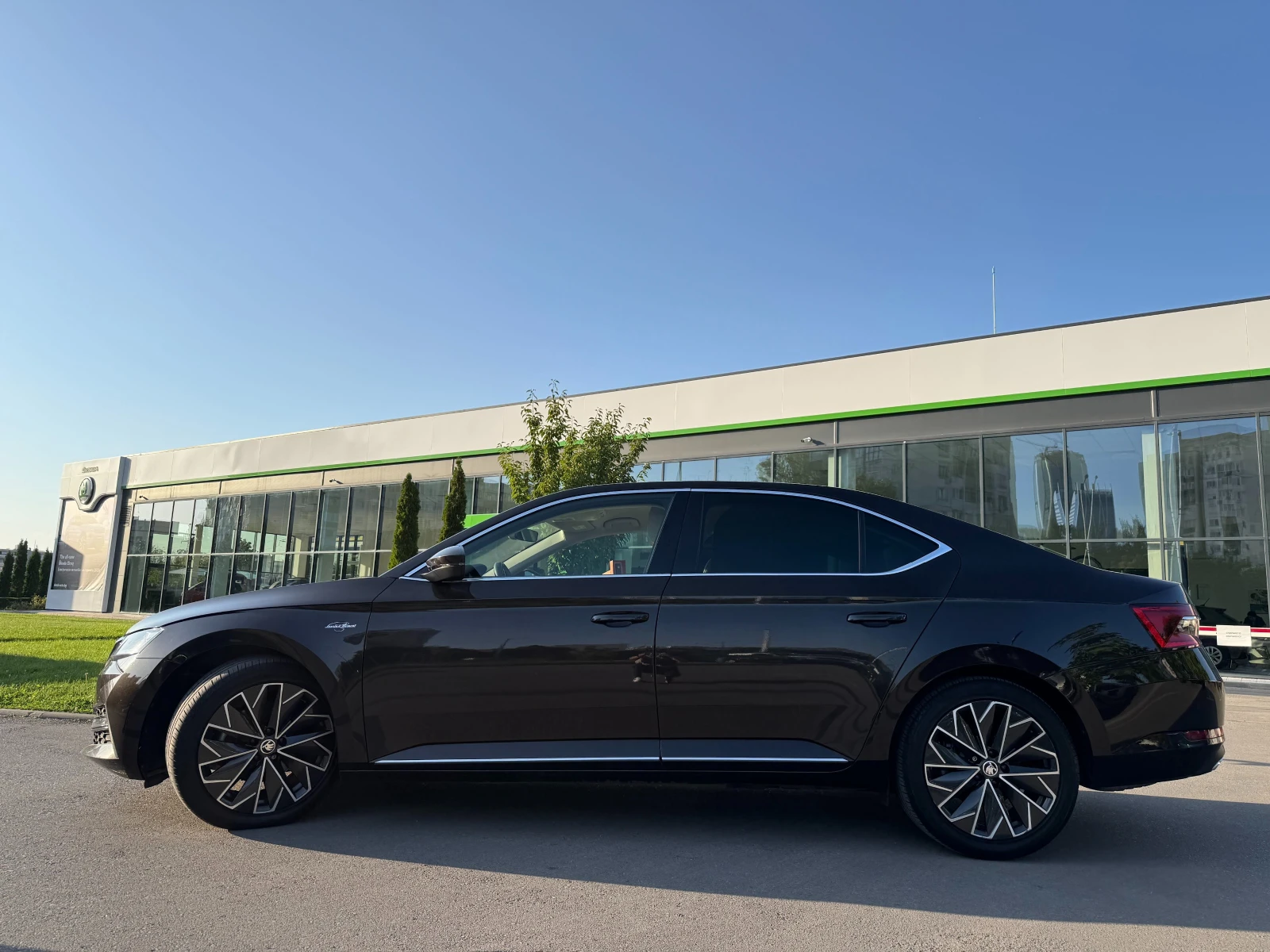 Skoda Superb Facelift L&K | Mobile.bg   1