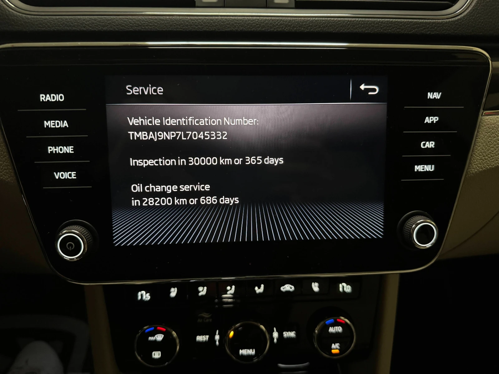 Skoda Superb Facelift L&K | Mobile.bg   12