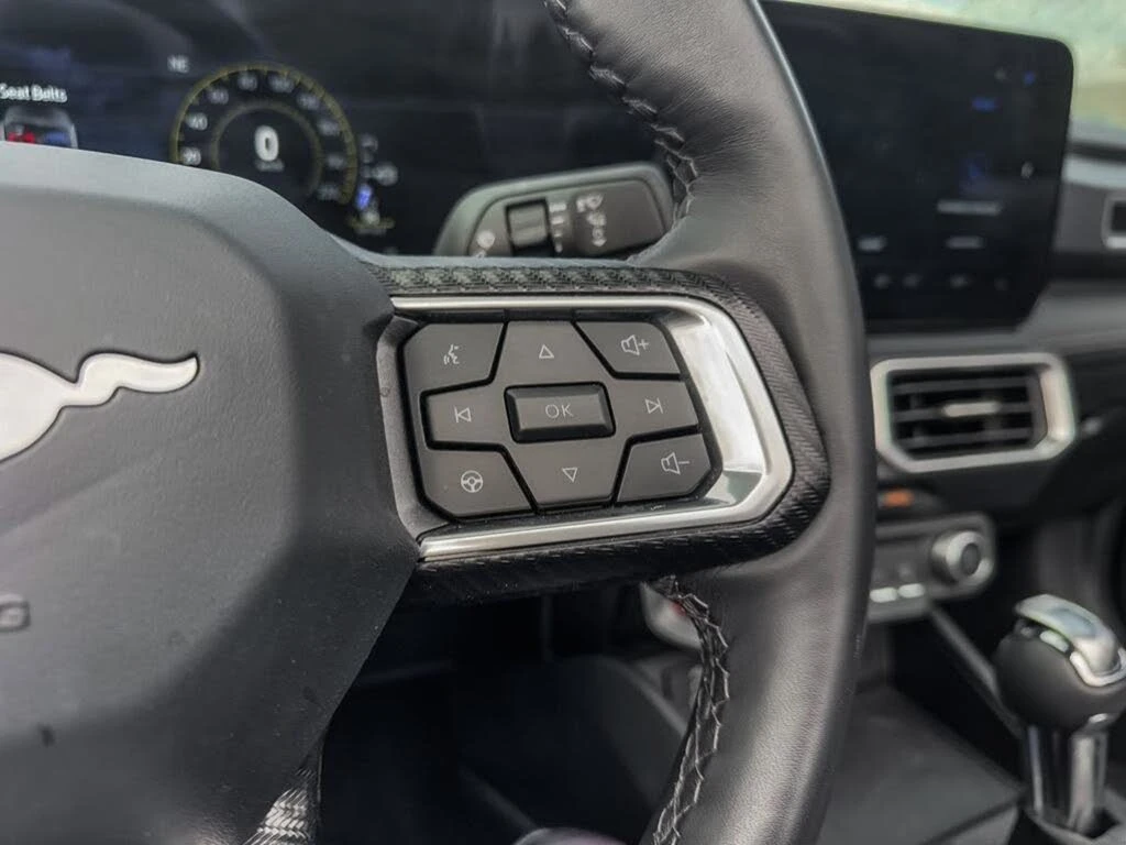 Ford Mustang EcoBoost Convertible* АвтоКредит* (ЦЕНА ДО БГ) - изображение 10