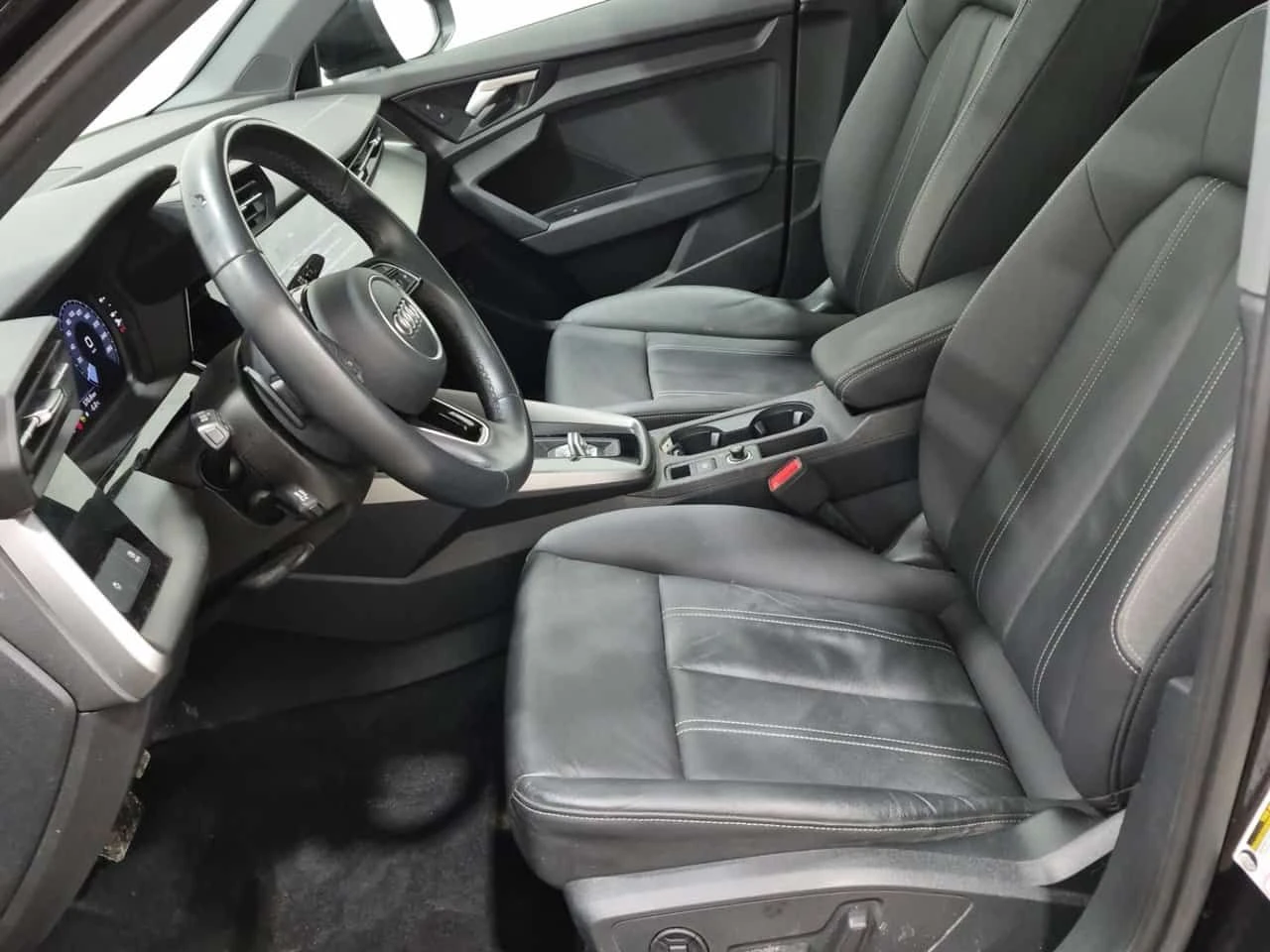 Audi A3 KOMFORT * PANORAMA* 2 КЛЮЧА* CARFAX *  - изображение 5