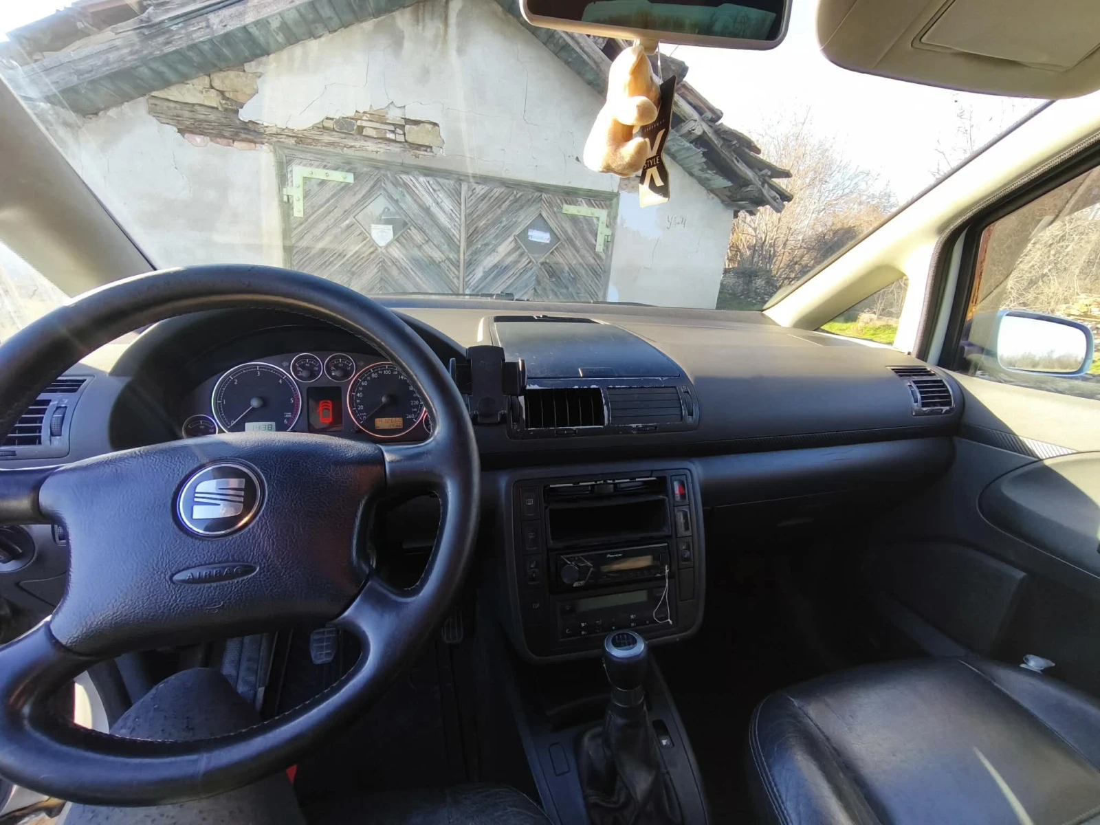 Seat Alhambra, снимка 8 - Автомобили и джипове - 53863823