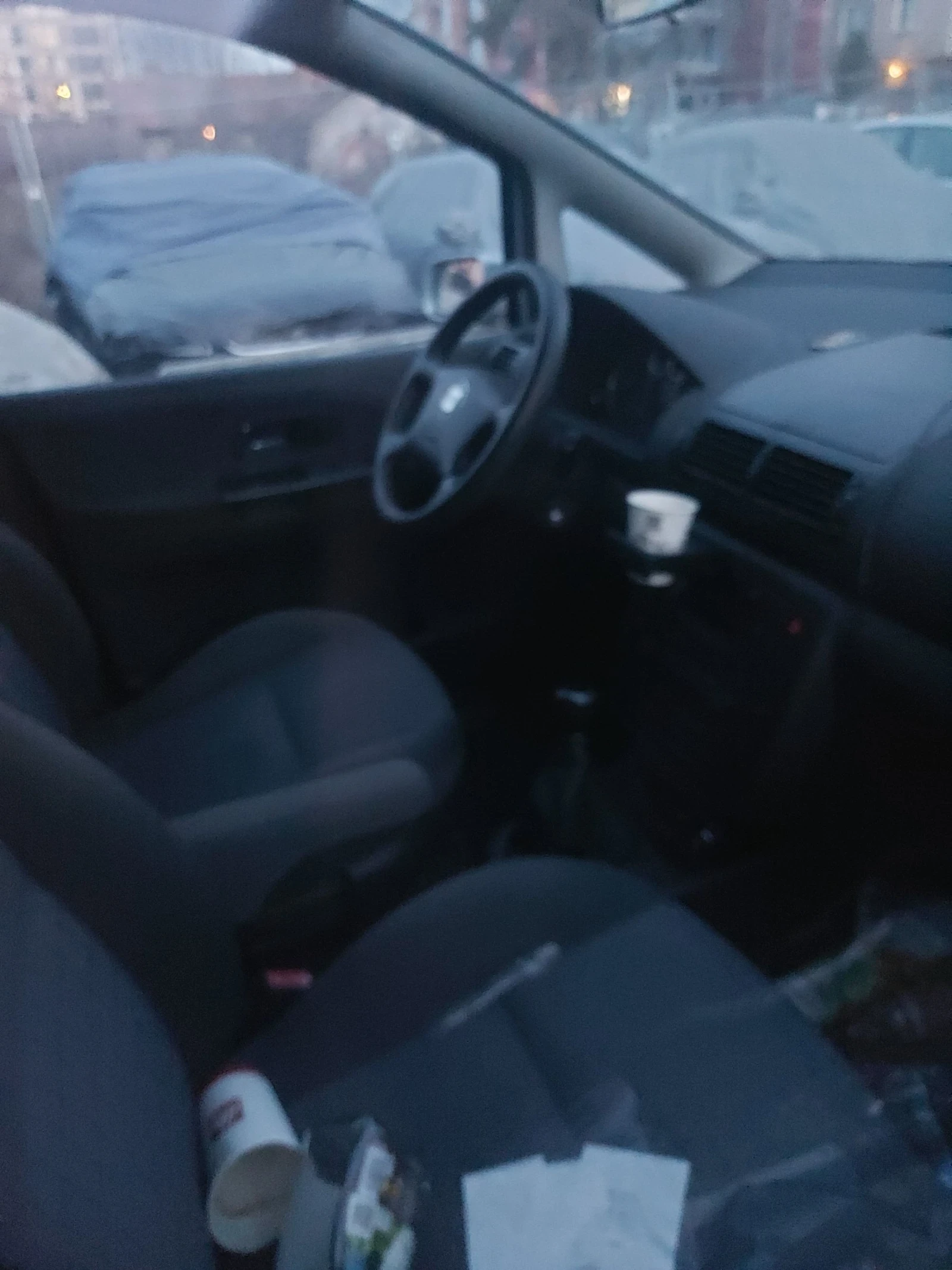 Seat Alhambra, снимка 4 - Автомобили и джипове - 53868614