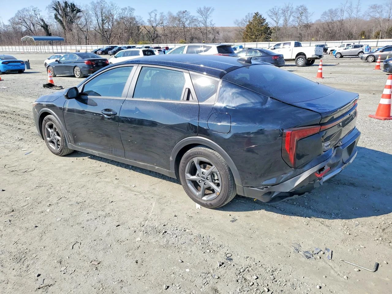 Kia K4 2.0l Lx, снимка 2 - Автомобили и джипове - 53965677