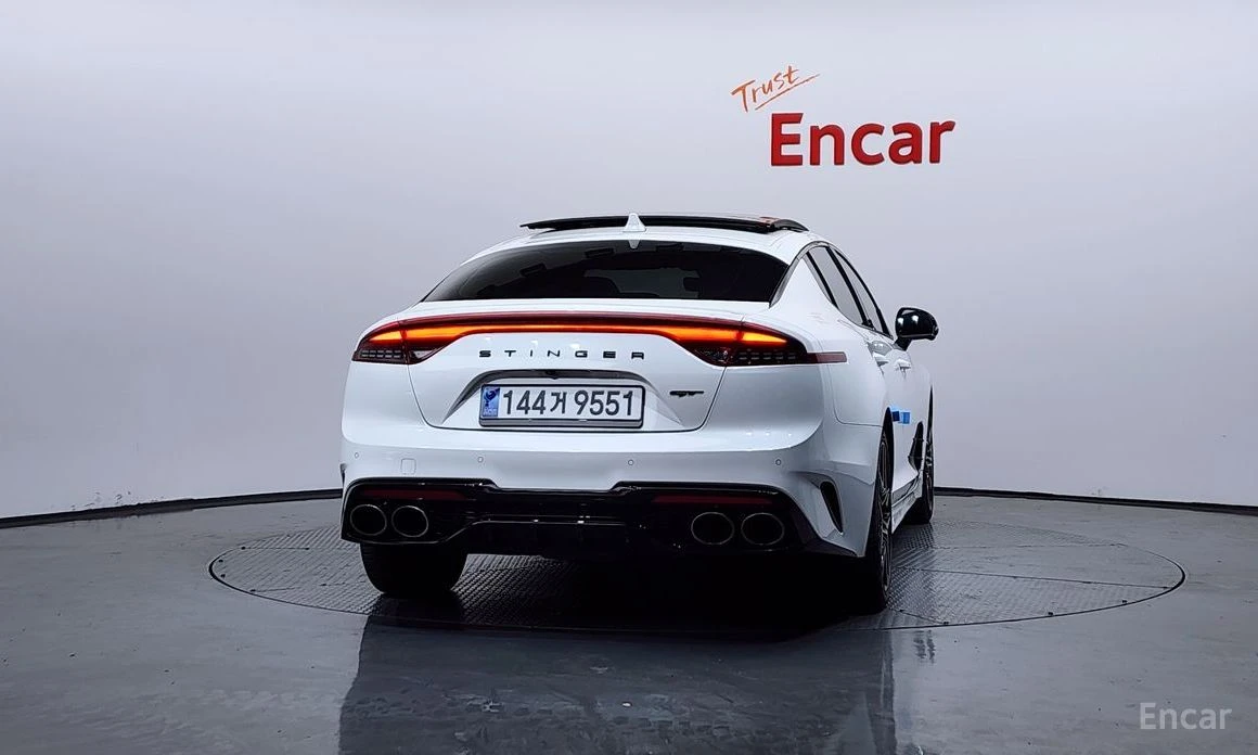 Kia Stinger 3.3 Masters Turbo GT* HARMAN KARDON* HEAD-UP* 360*, снимка 4 - Автомобили и джипове - 53988273