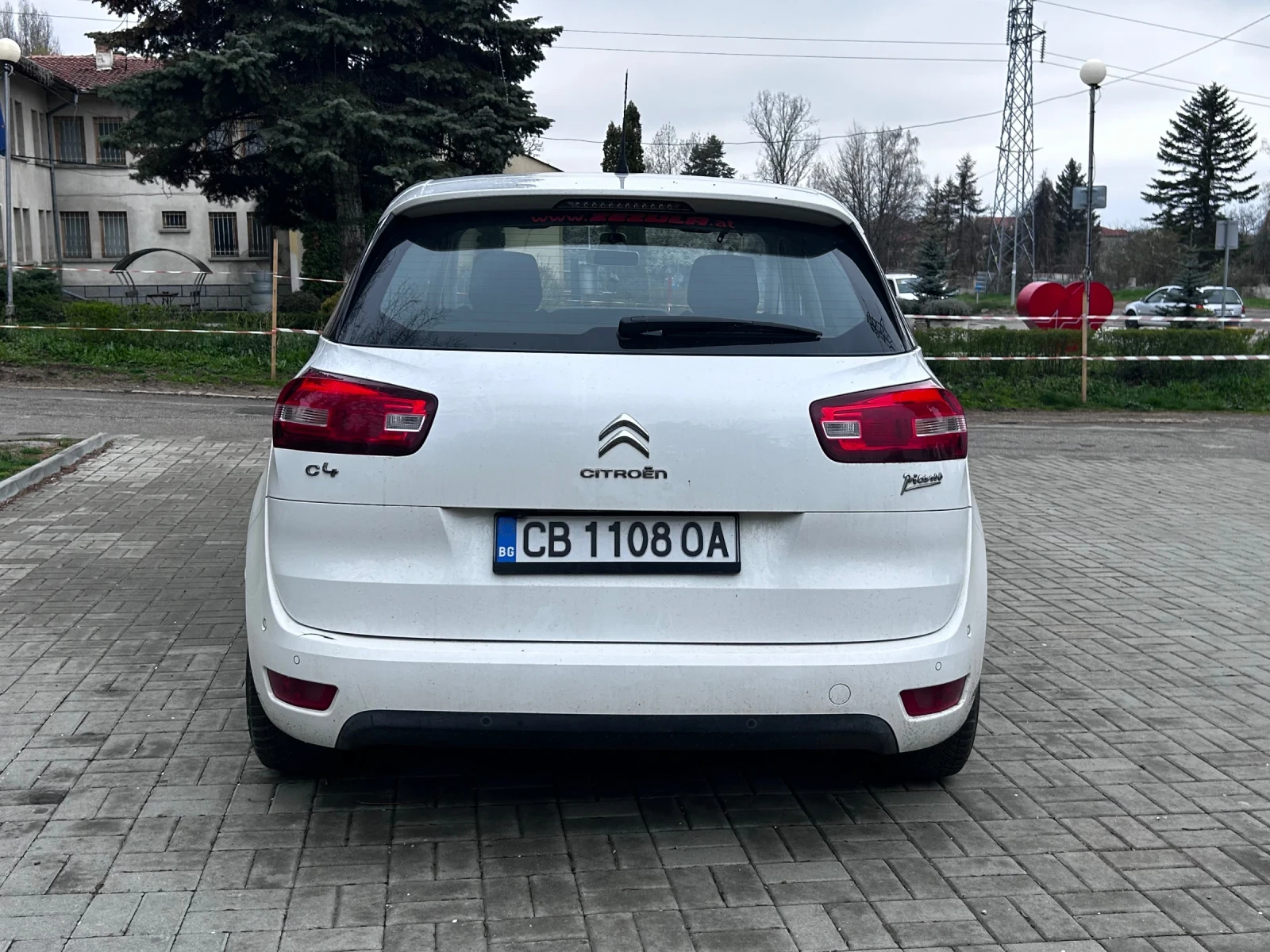 Citroen C4 Picasso, снимка 4 - Автомобили и джипове - 54163432