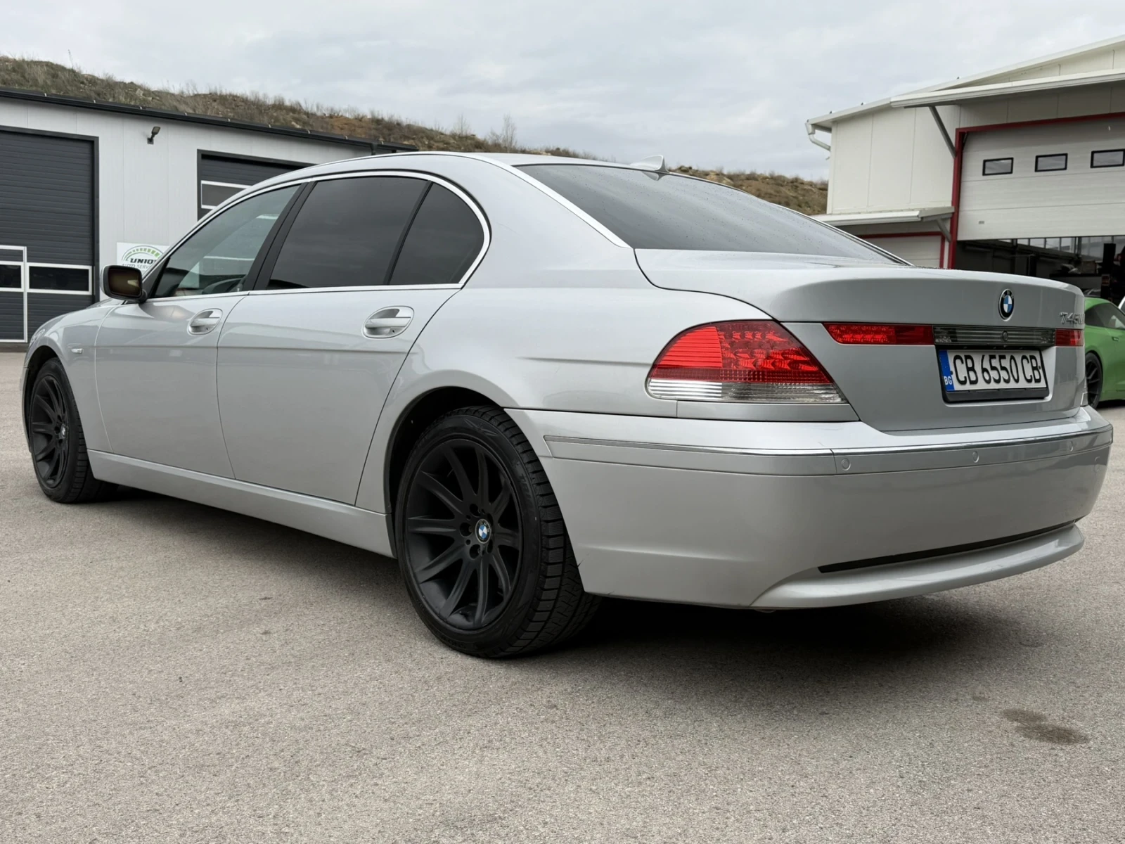 BMW 745 LONG ГАЗ, снимка 8 - Автомобили и джипове - 54208610