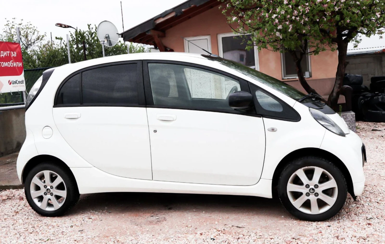 Citroen C - Zero Elektro, снимка 5 - Автомобили и джипове - 54404691