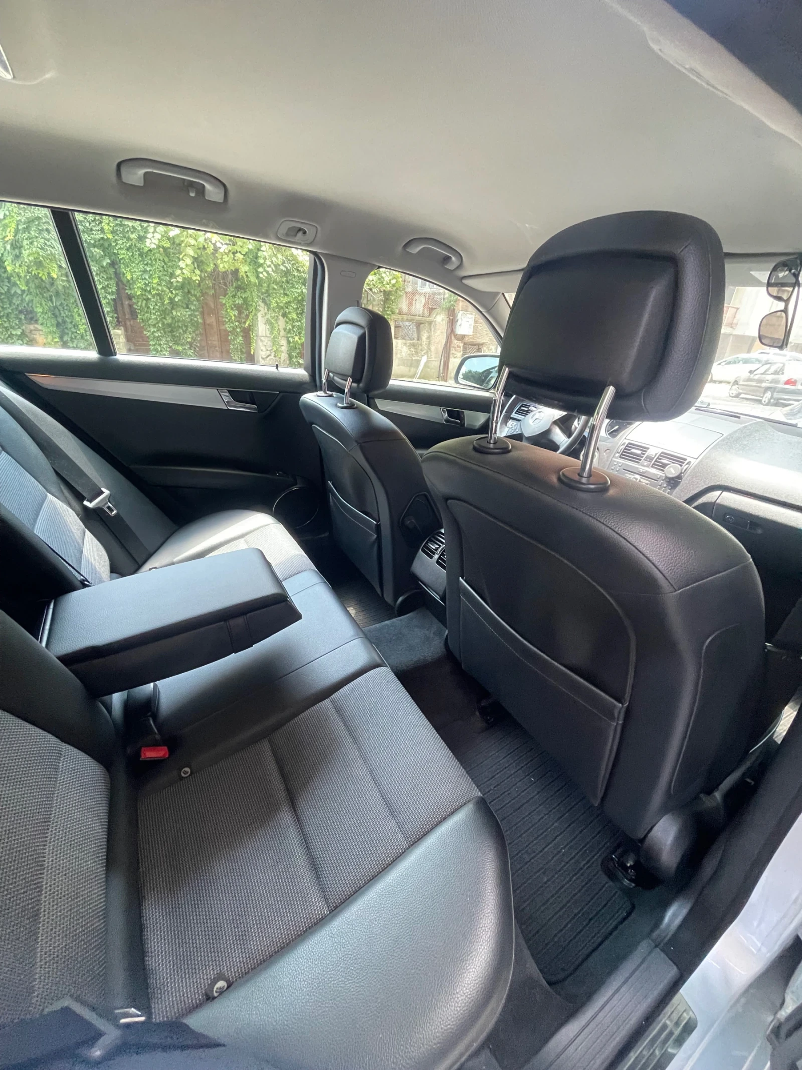 Mercedes-Benz C 220 OM 646, снимка 16 - Автомобили и джипове - 55177301