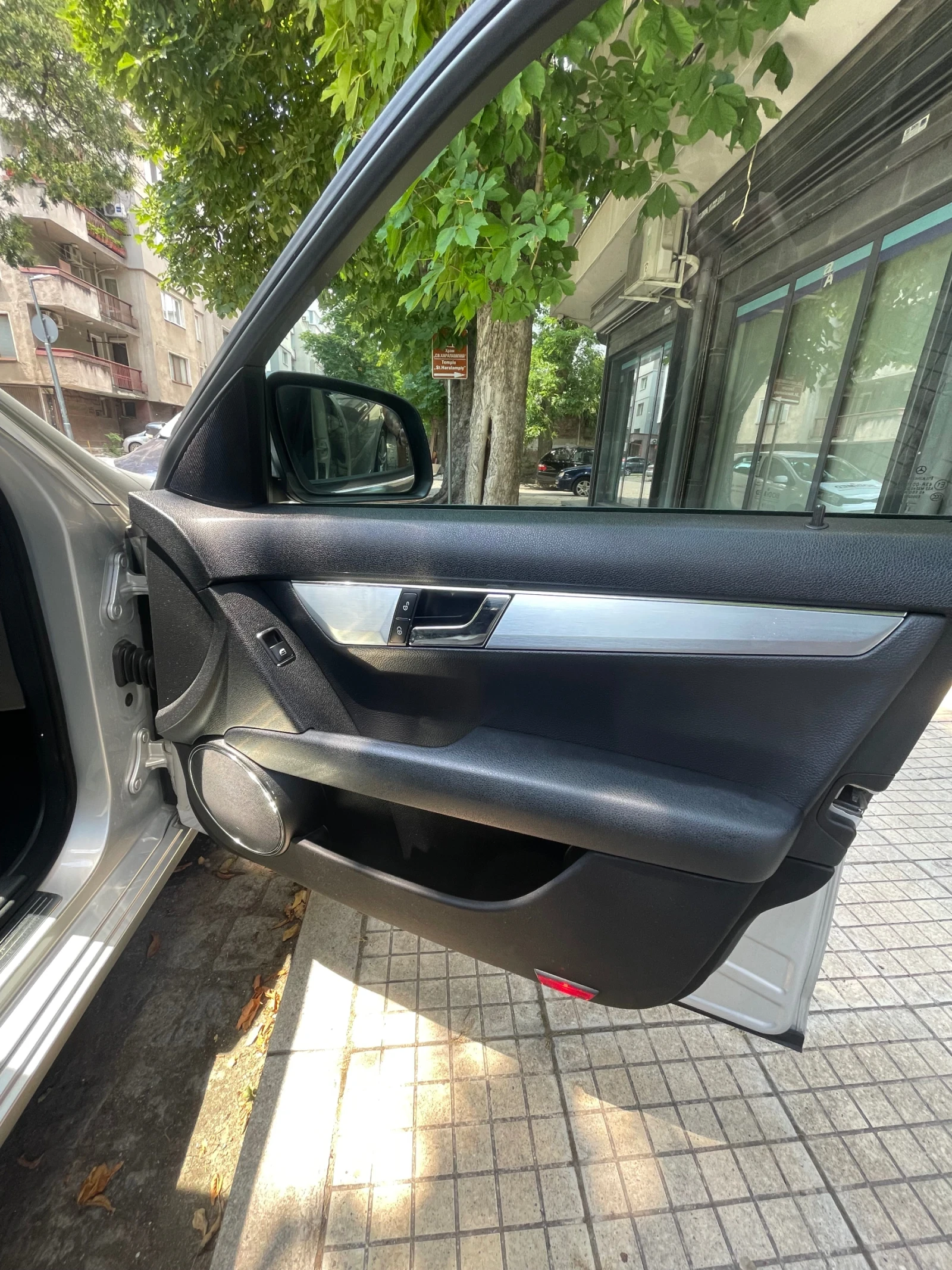 Mercedes-Benz C 220 OM 646, снимка 14 - Автомобили и джипове - 55177301