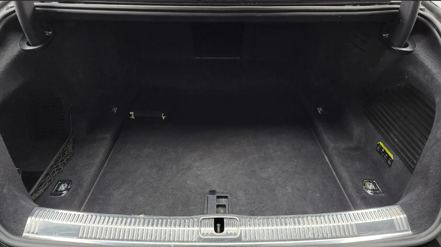 Audi A8 BANG&OLUFSEN, снимка 16 - Автомобили и джипове - 55218388
