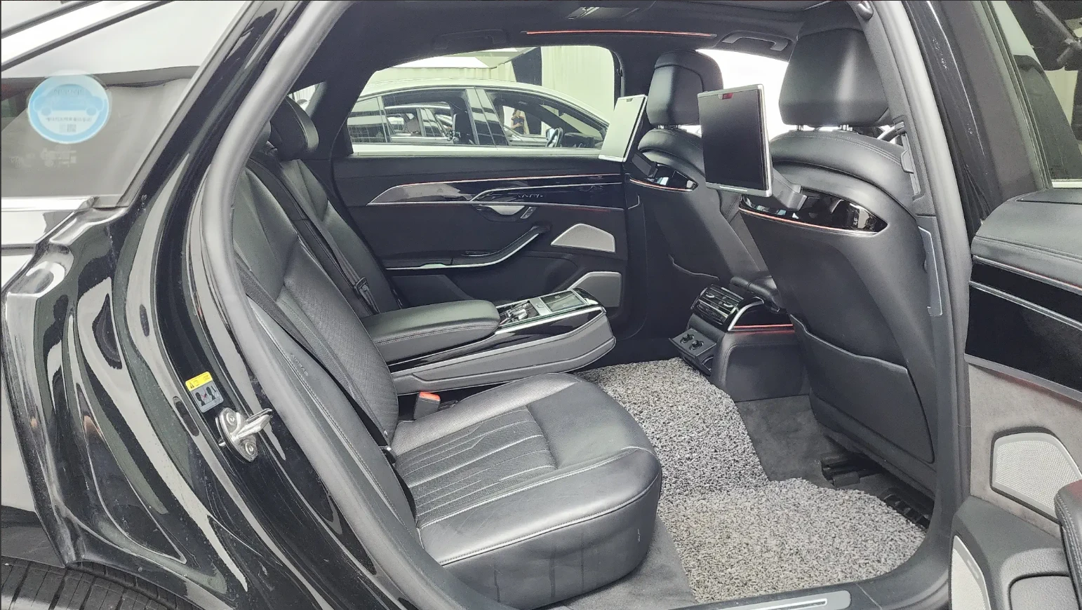 Audi A8 BANG&OLUFSEN, снимка 8 - Автомобили и джипове - 55218388