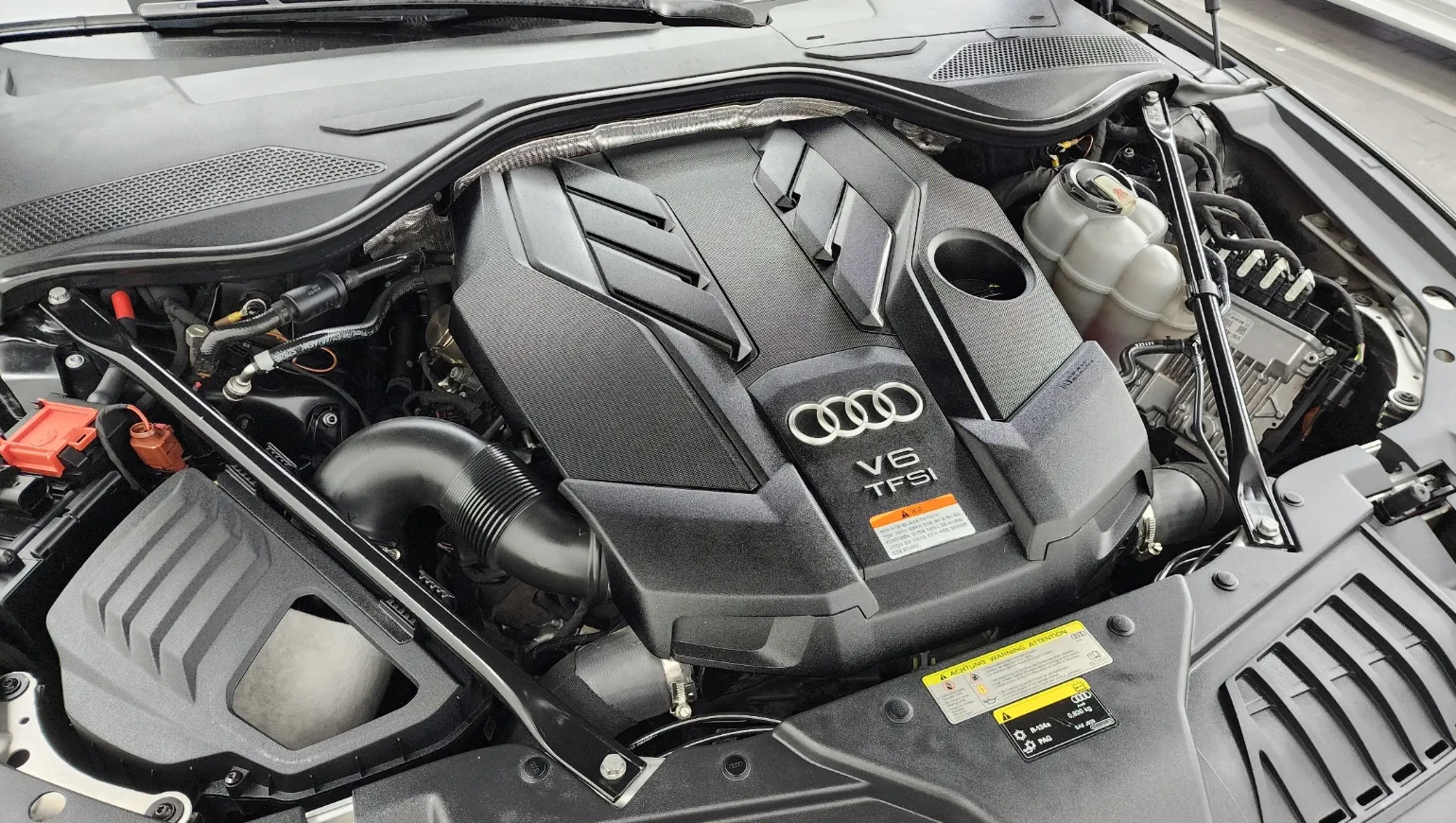 Audi A8 BANG&OLUFSEN, снимка 17 - Автомобили и джипове - 55218388