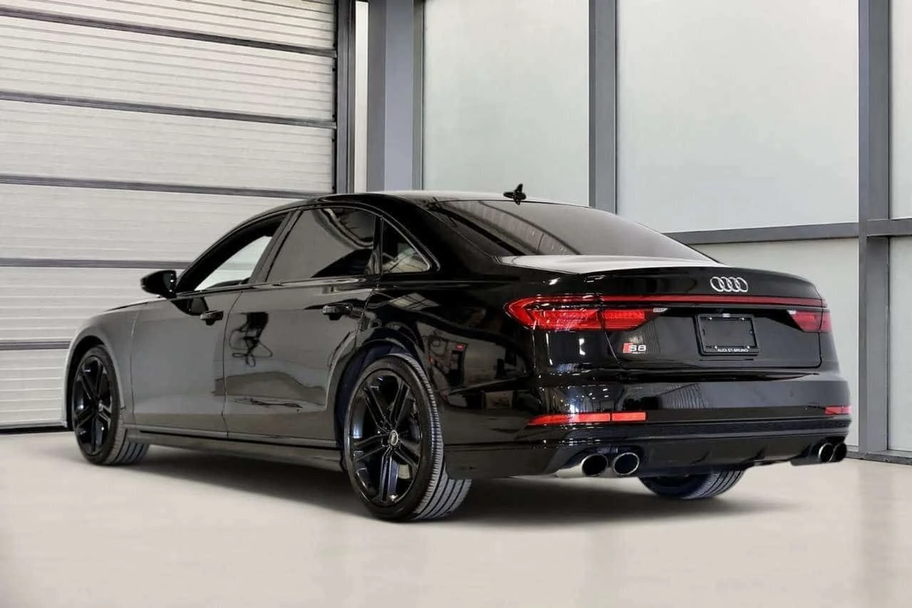 Audi S8 Quattro 4.0T 563 HP / Black Optics / Driver Assist, снимка 8 - Автомобили и джипове - 55431842