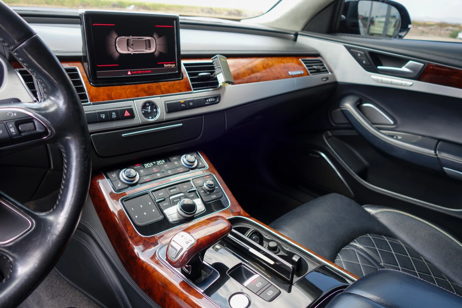 Audi A8 * 4.2 TDI quattro* СМЕНЕНИ ВЕРИГИ* МАСАЖИ* ОБДУХВА, снимка 8 - Автомобили и джипове - 55847046