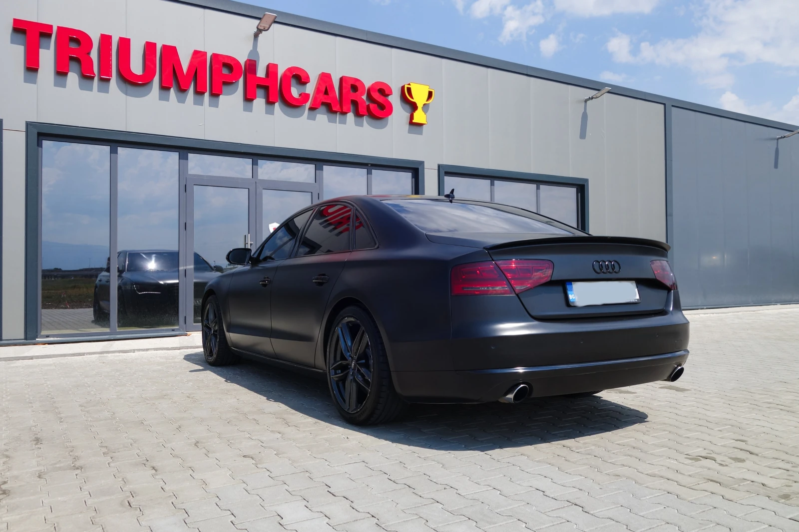 Audi A8 * 4.2 TDI quattro* СМЕНЕНИ ВЕРИГИ* МАСАЖИ* ОБДУХВА, снимка 4 - Автомобили и джипове - 55847046