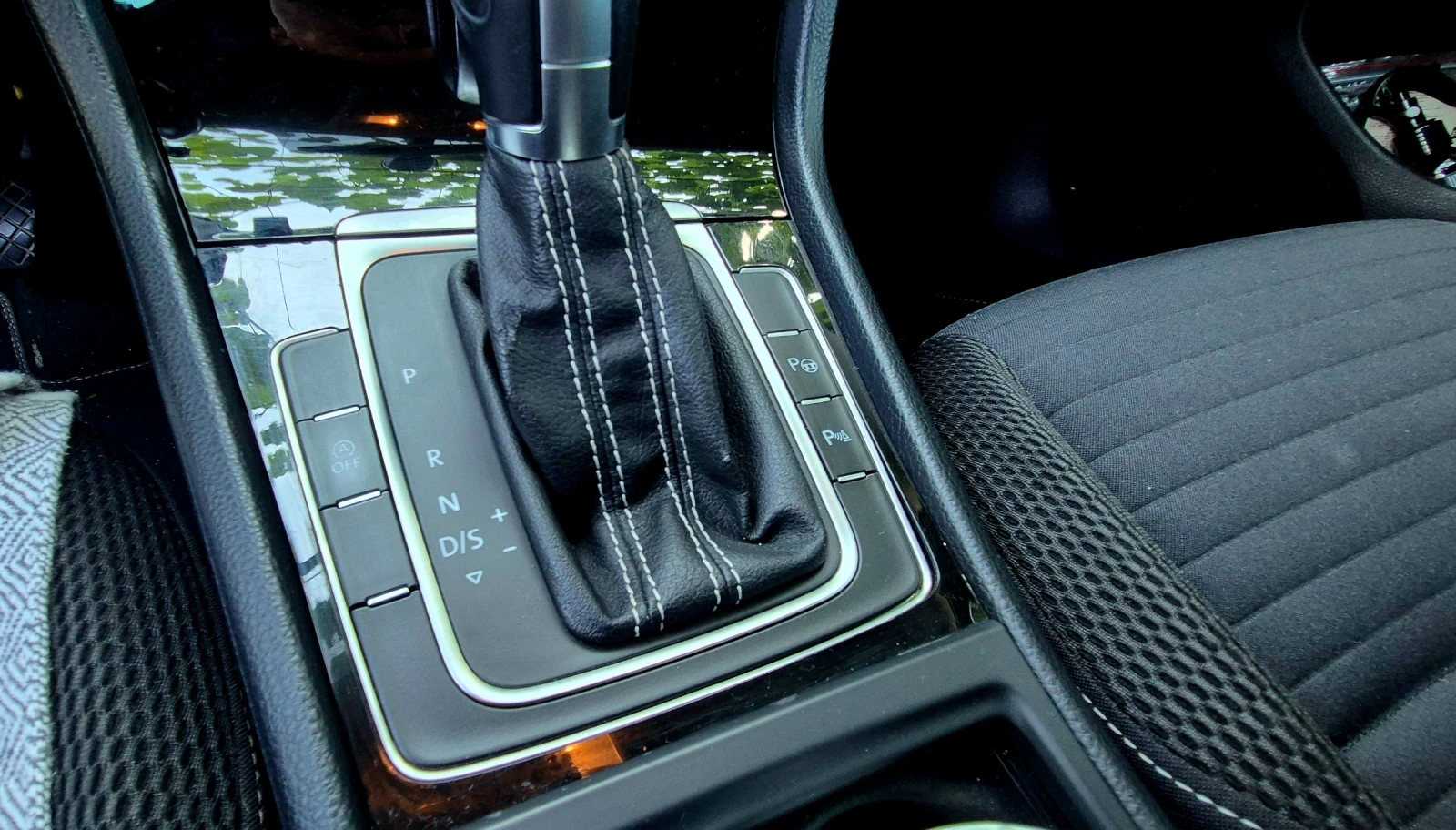 VW Golf, снимка 10 - Автомобили и джипове - 55957368