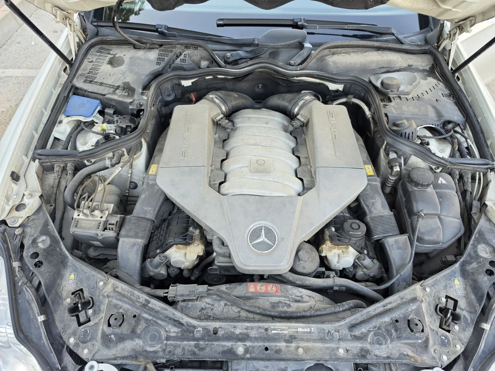 Mercedes-Benz CLS 63 AMG, снимка 13 - Автомобили и джипове - 56120733