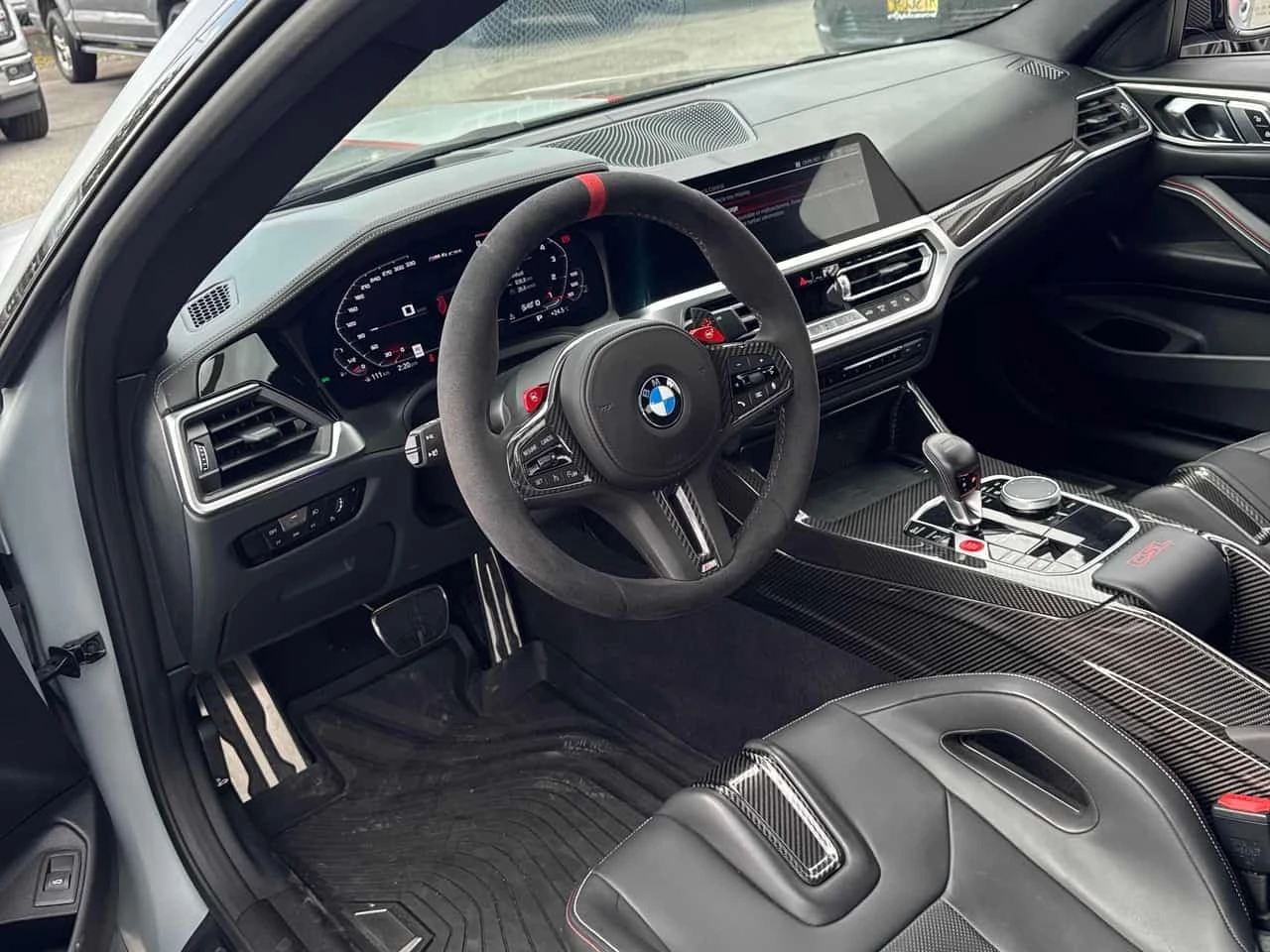BMW M4 CSL * CARFAX * CARBON * АВТОФИНАНСИРАНЕ * , снимка 8 - Автомобили и джипове - 56202411